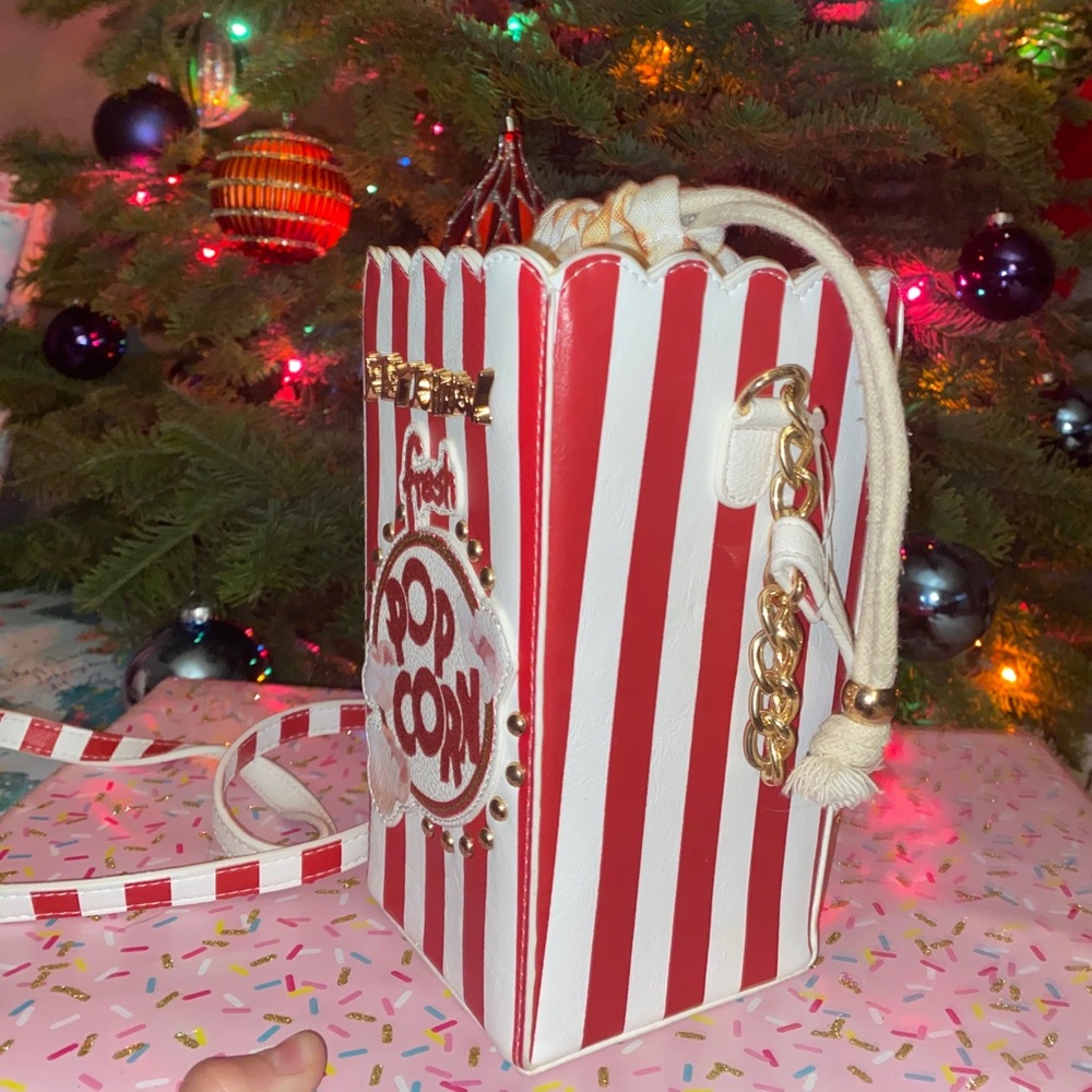 Sold Johnson butter me up popcorn purse - Picture 2 of 5